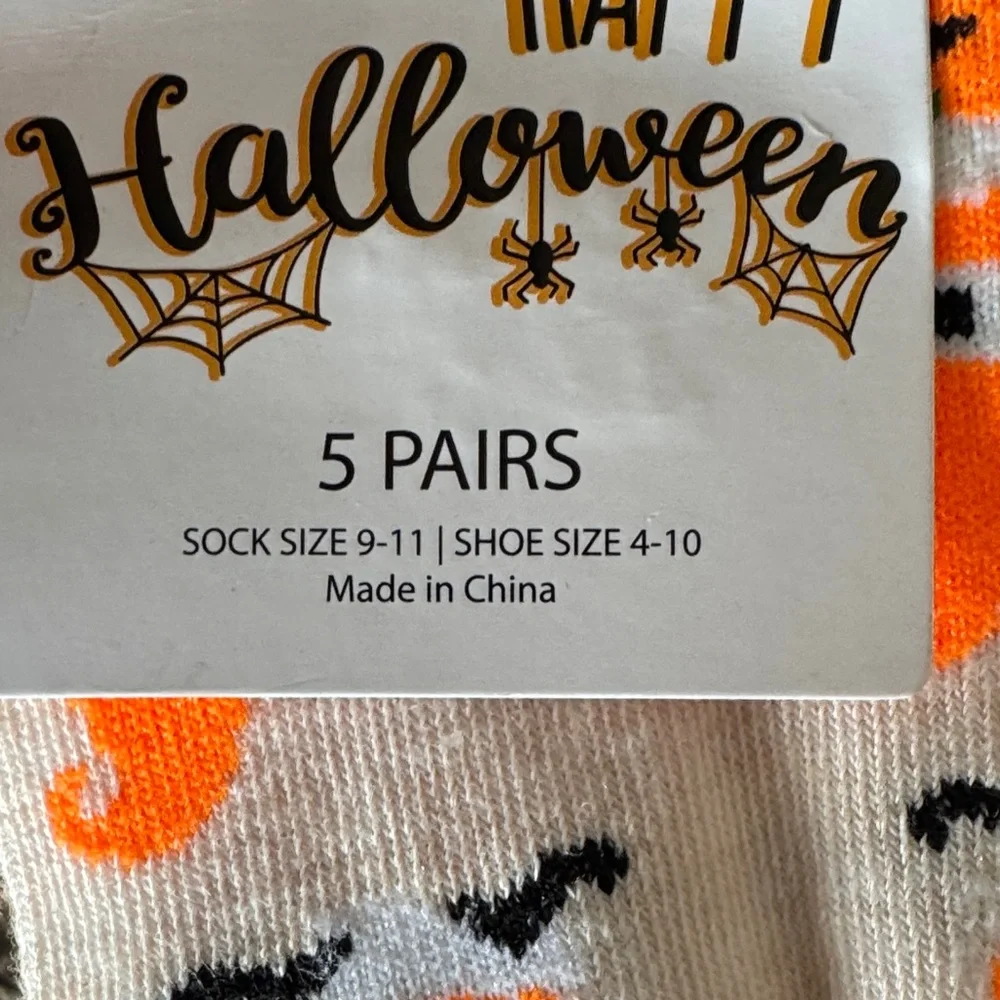 NEW Halloween Themed Socks pack of 5